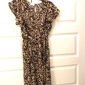 Leopard print flowy dress